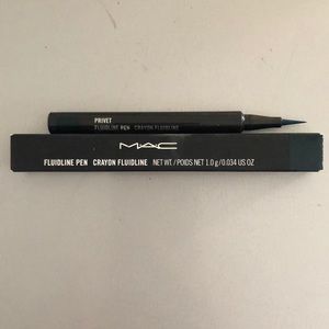 MAC Cosmetics Fluidline Pen in Privet